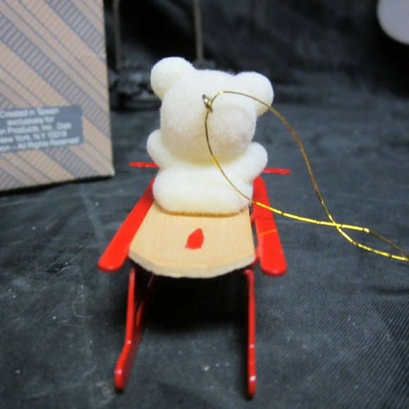 VINTAGE 80'S AVON TEDDY BEAR ORNAMENT COLLECTIBLE, TEDDY ON SLED W/ORIGINAL BOX - Picture 6 of 8